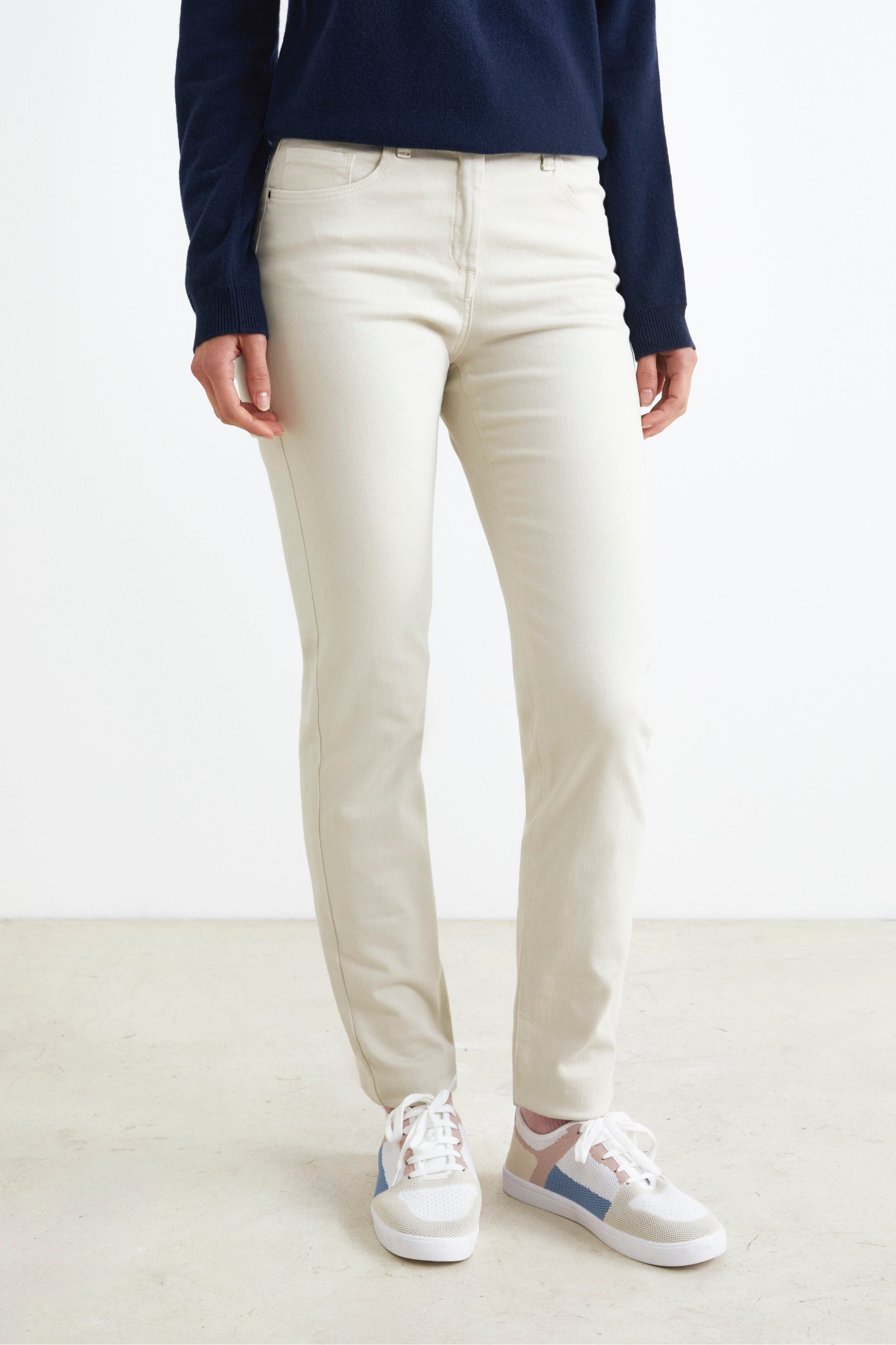 Five pocket stretch pants best sale