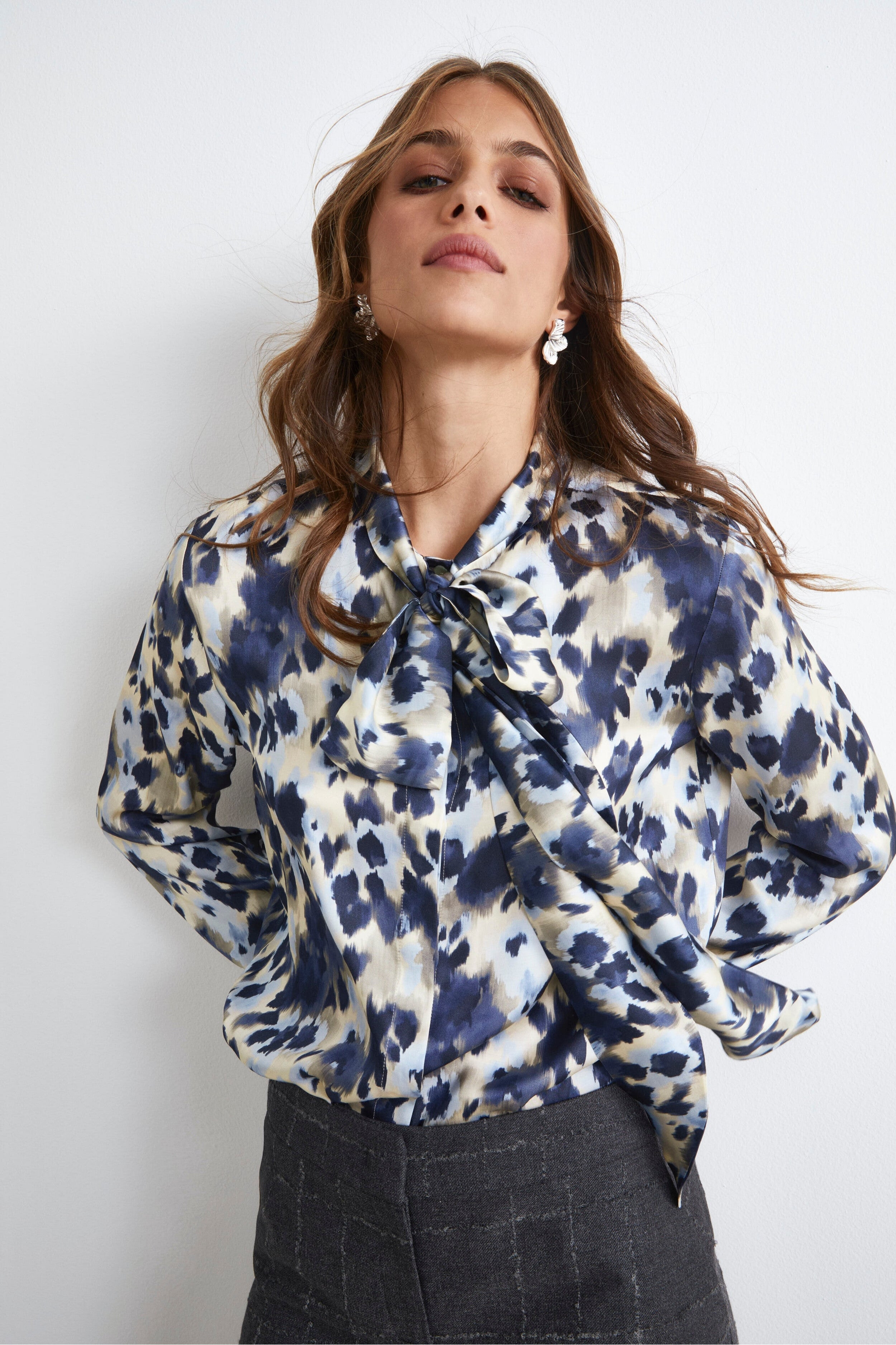 Patterned Shirt with Bow - Blue pattern