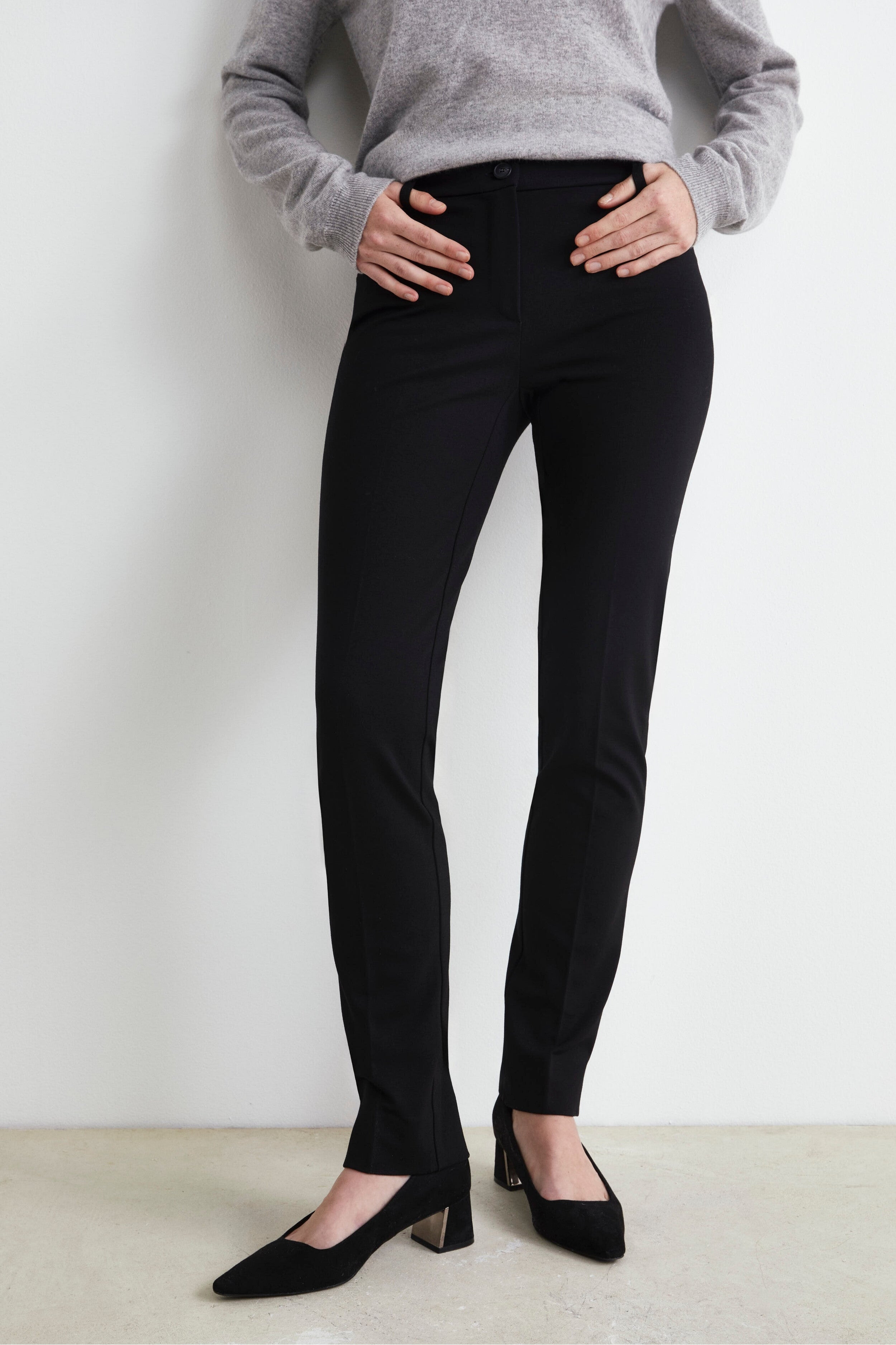 Pantaloni slim in jersey - NERO