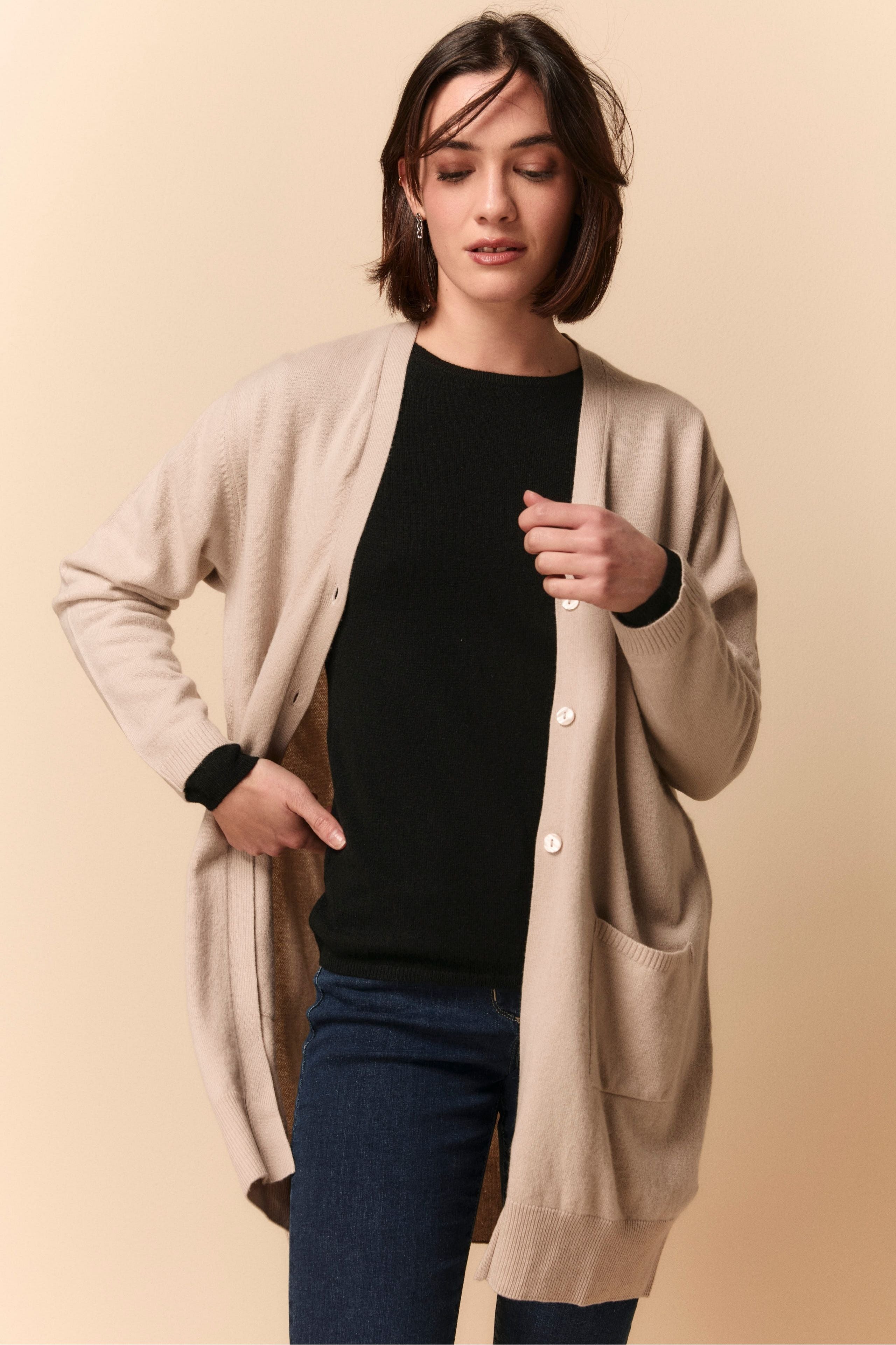 Cardigan Lungo con Tasche in Lana e Cashmere - STUCCO