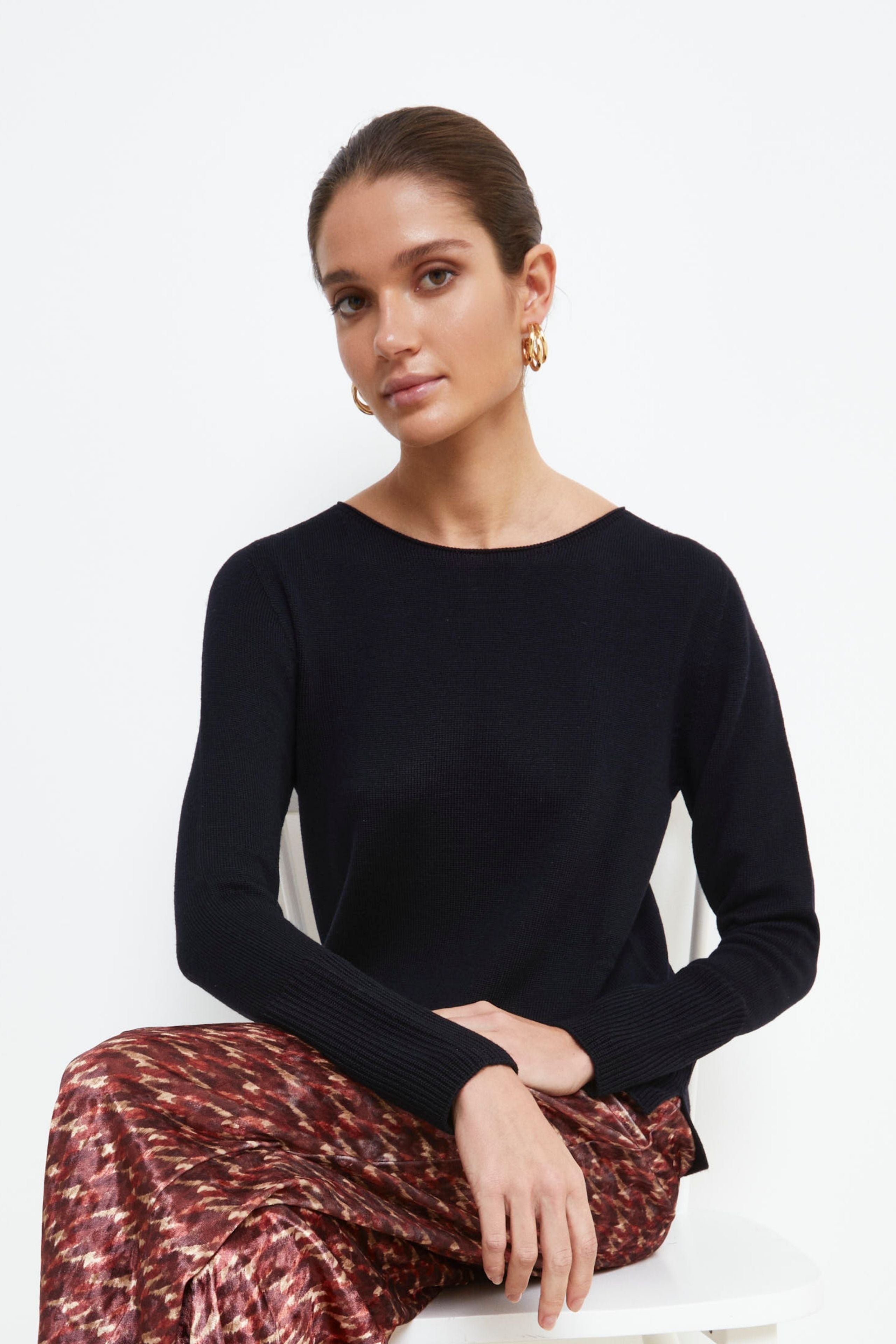 Pullover classico in lana merino - NERO