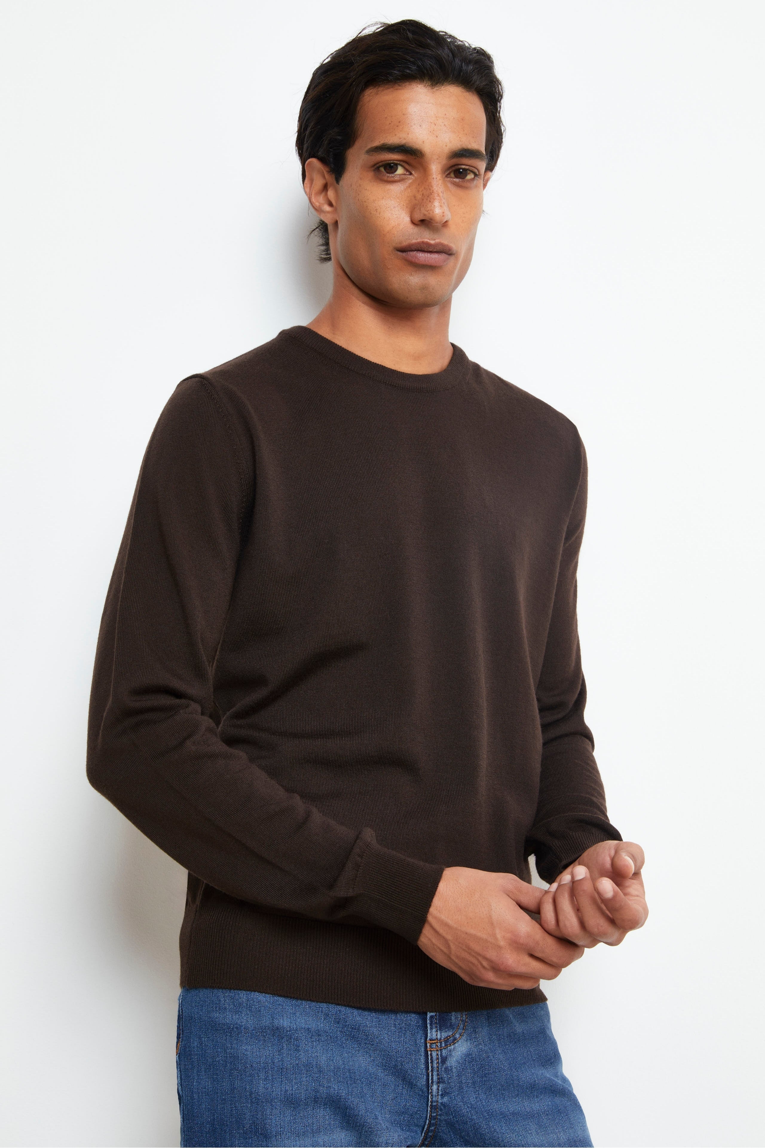 Rundhalsausschnitt Pullover aus Merinowolle - BROWN