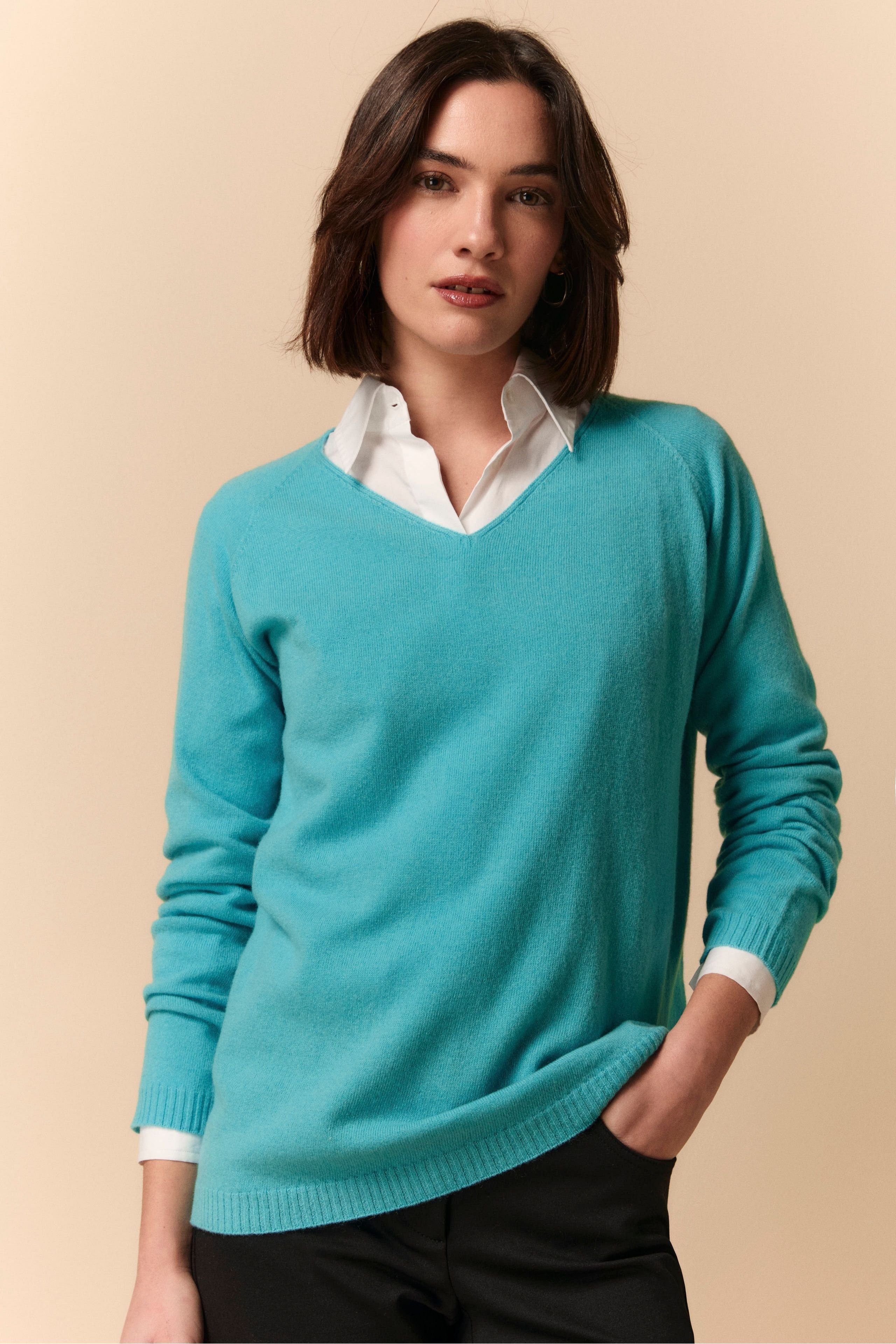 Maglia Scollo a V in Lana e Cashmere - ACQUAMARINA