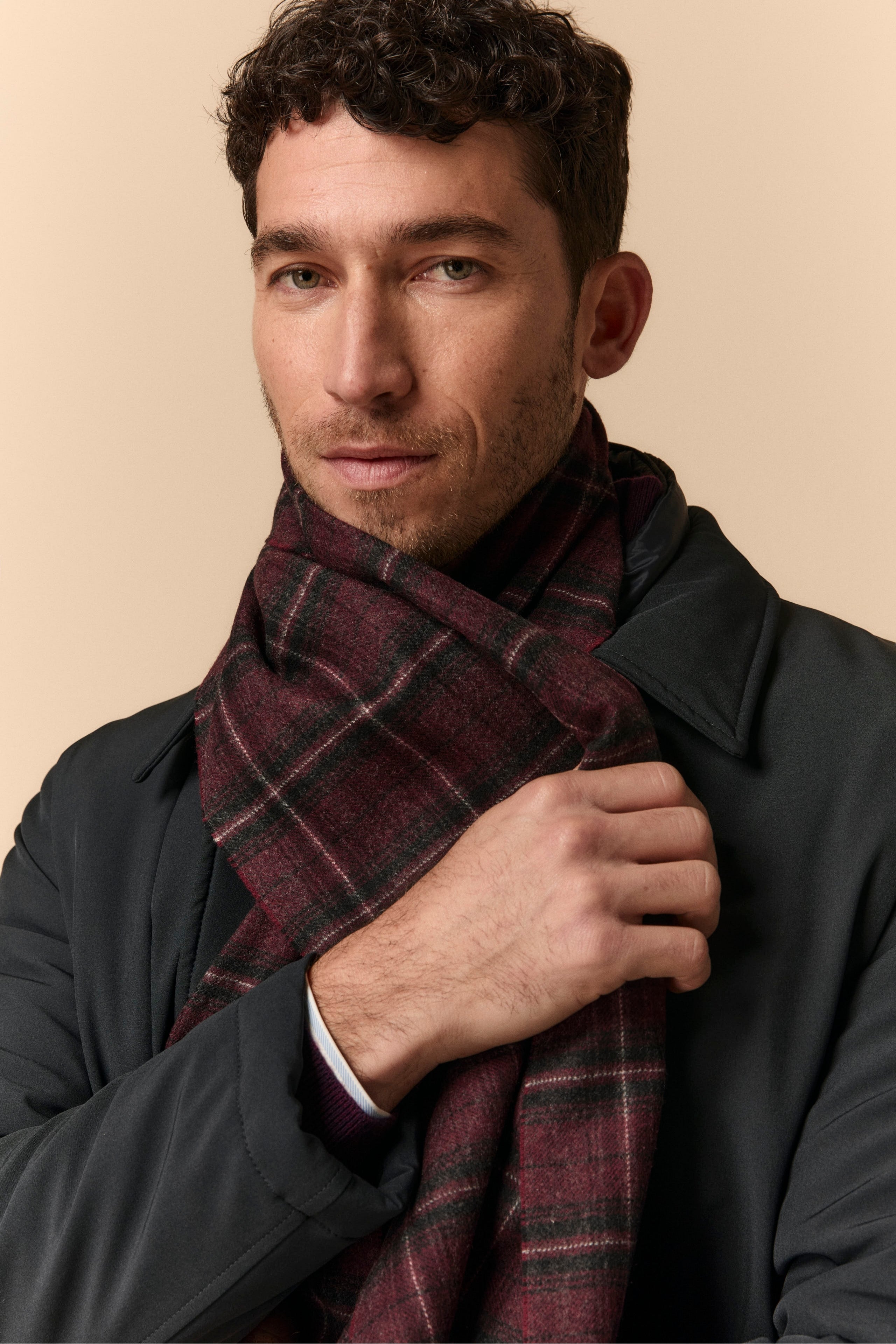 Scarf in Wool and Cashmere - -