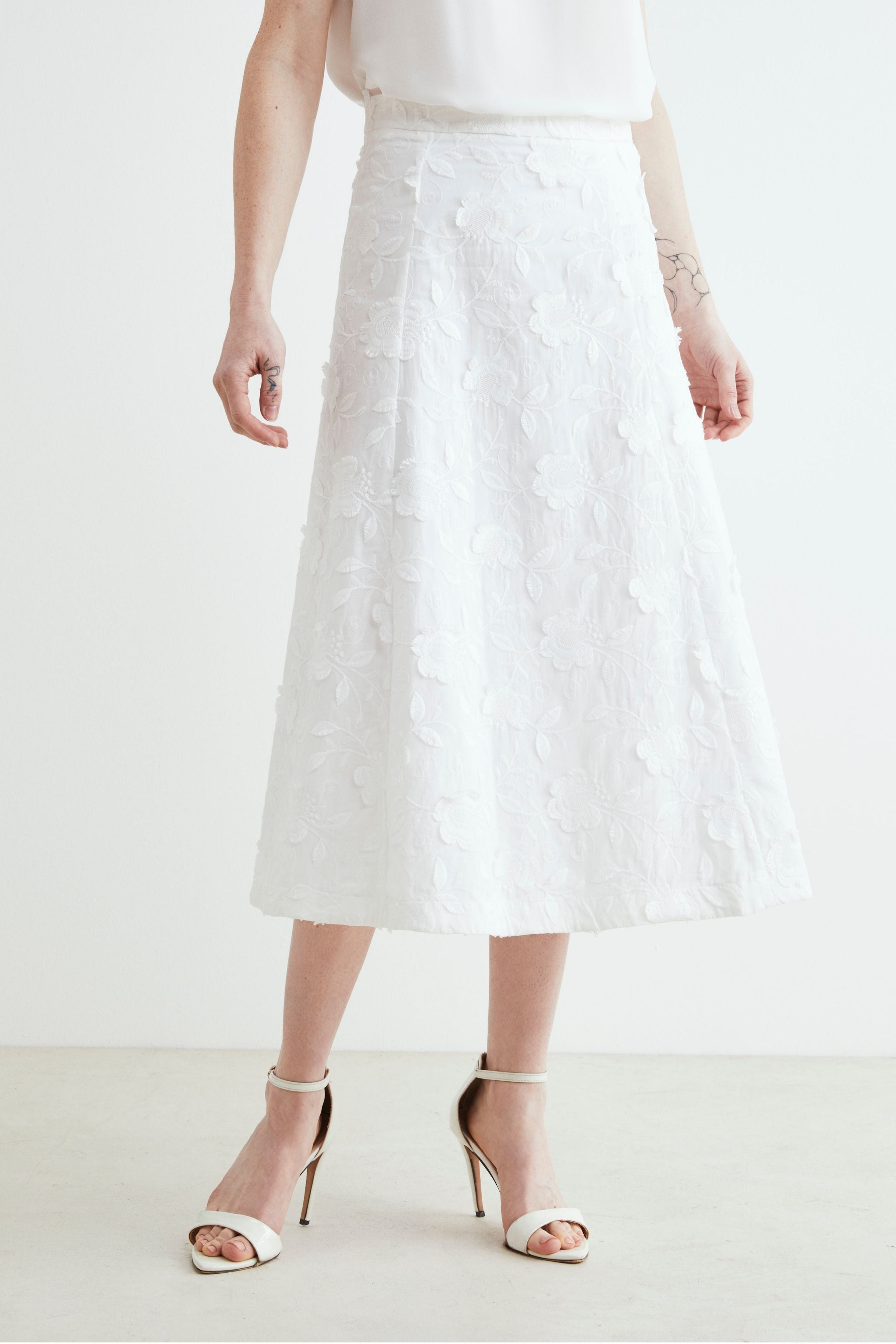 Embroidered cotton skirt - WHITE