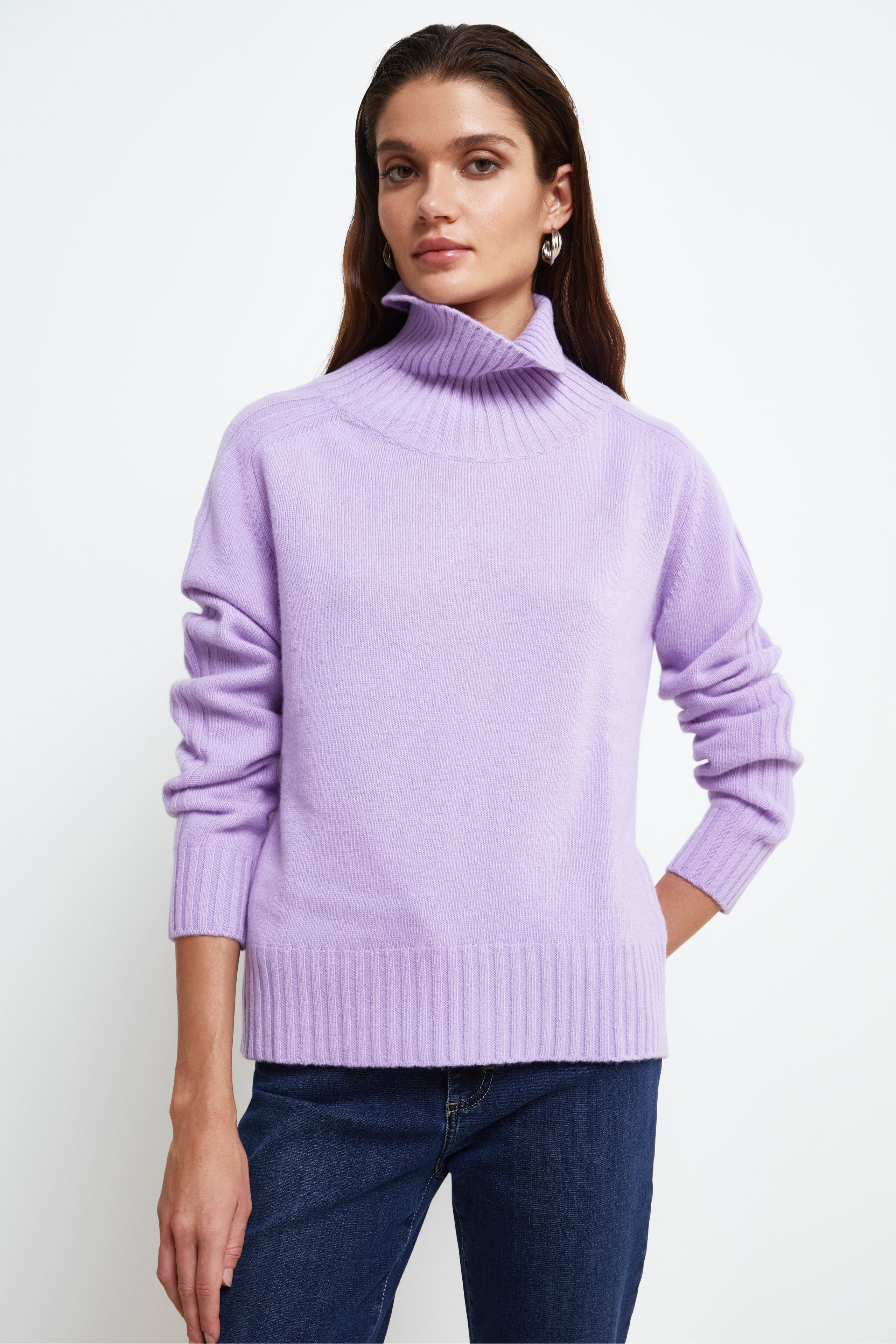 Raglan Turtleneck in Wool and Cashmere - Perwinkle