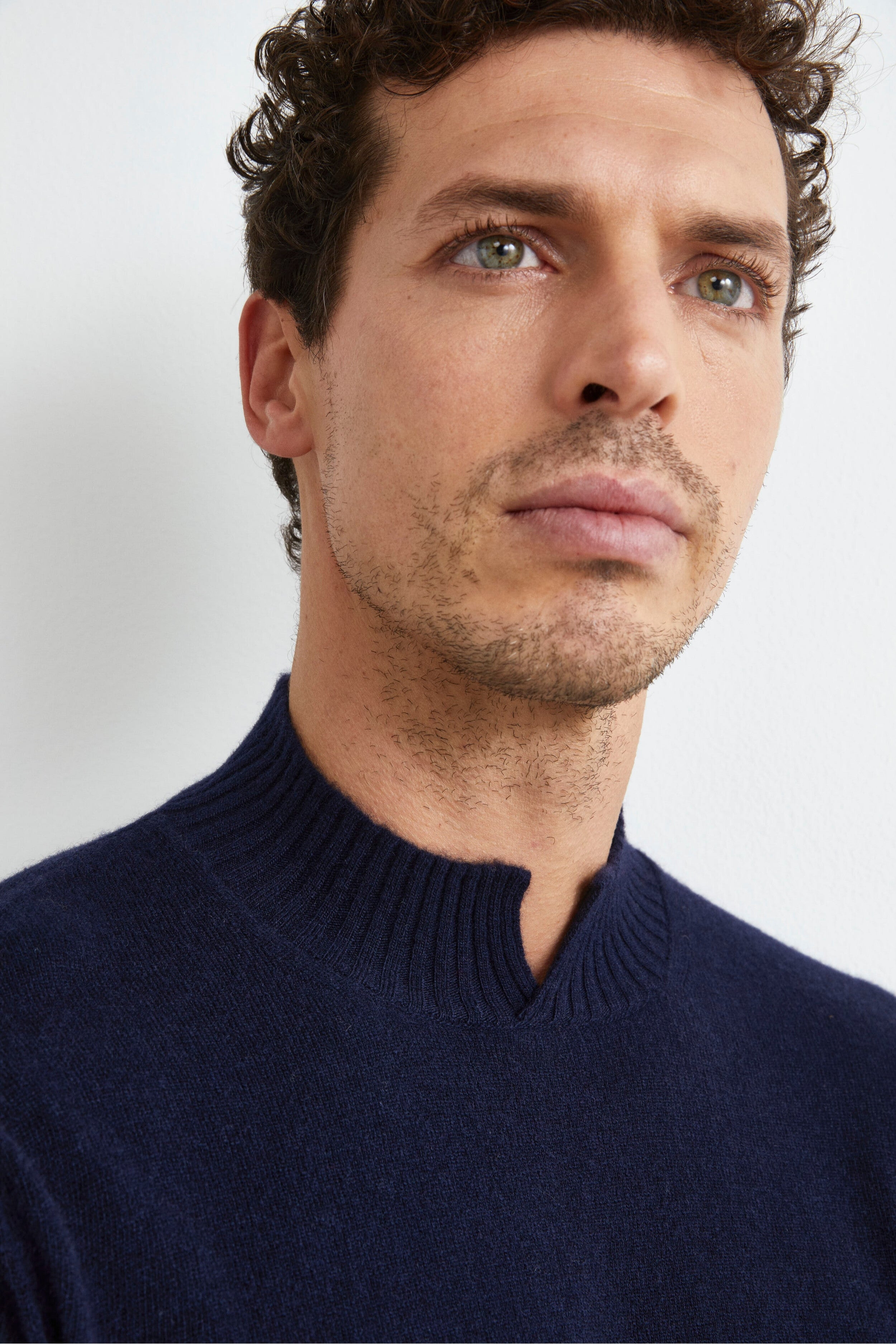 Lupetto con Spacco in Lana e Cashmere - BLU NOTTE