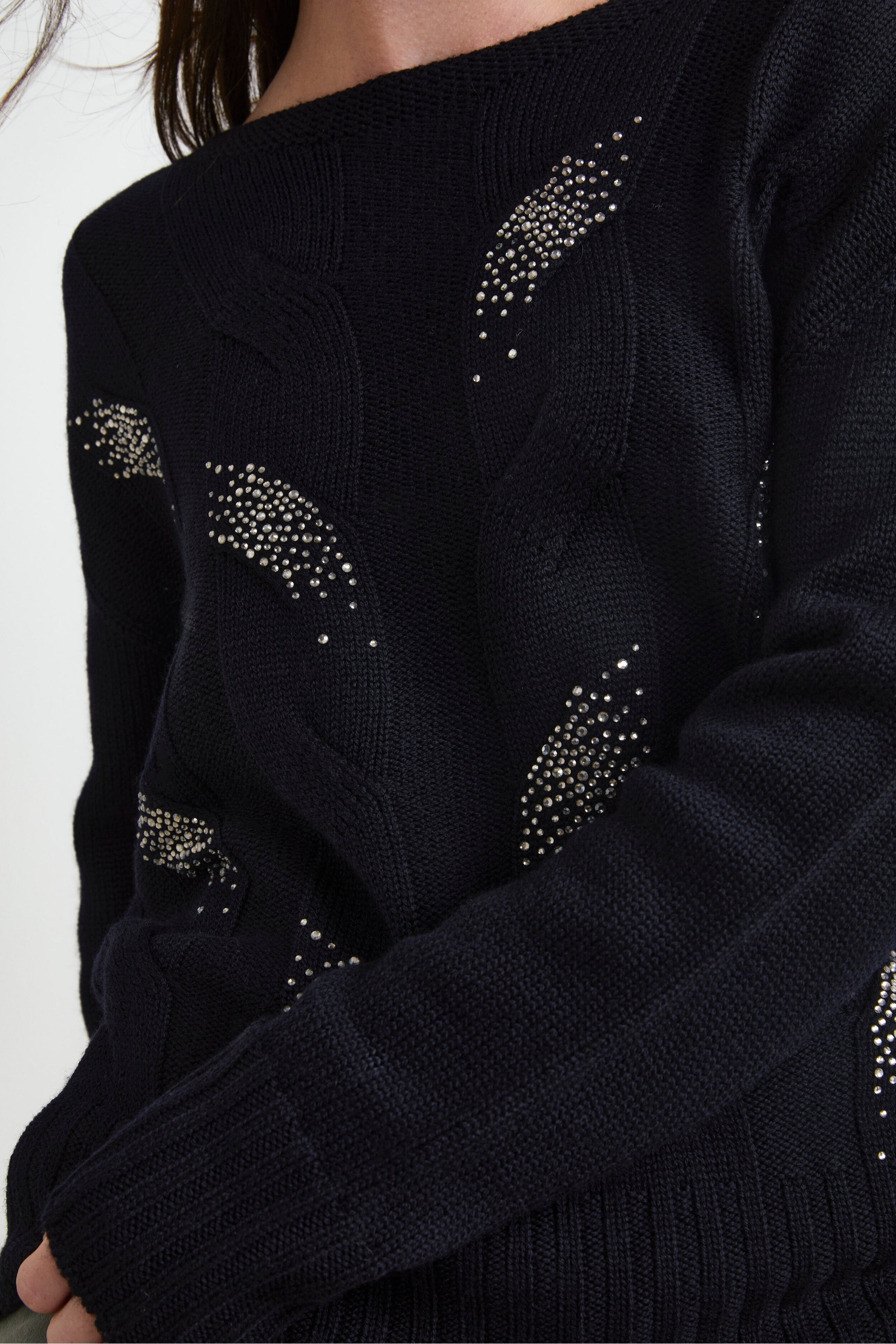 Maglione a Trecce con Strass - NERO