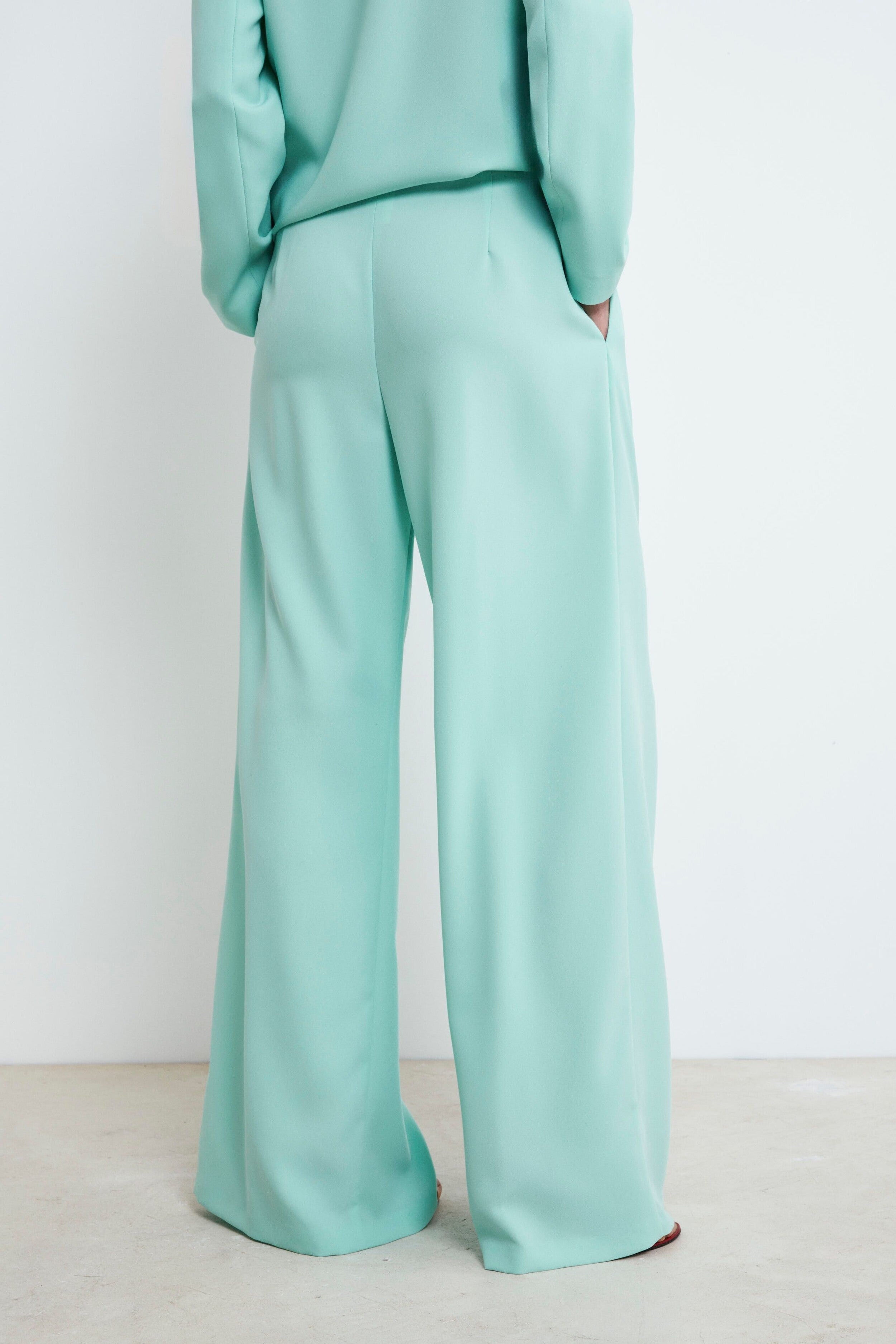 Over Elegant Trousers - Mint green