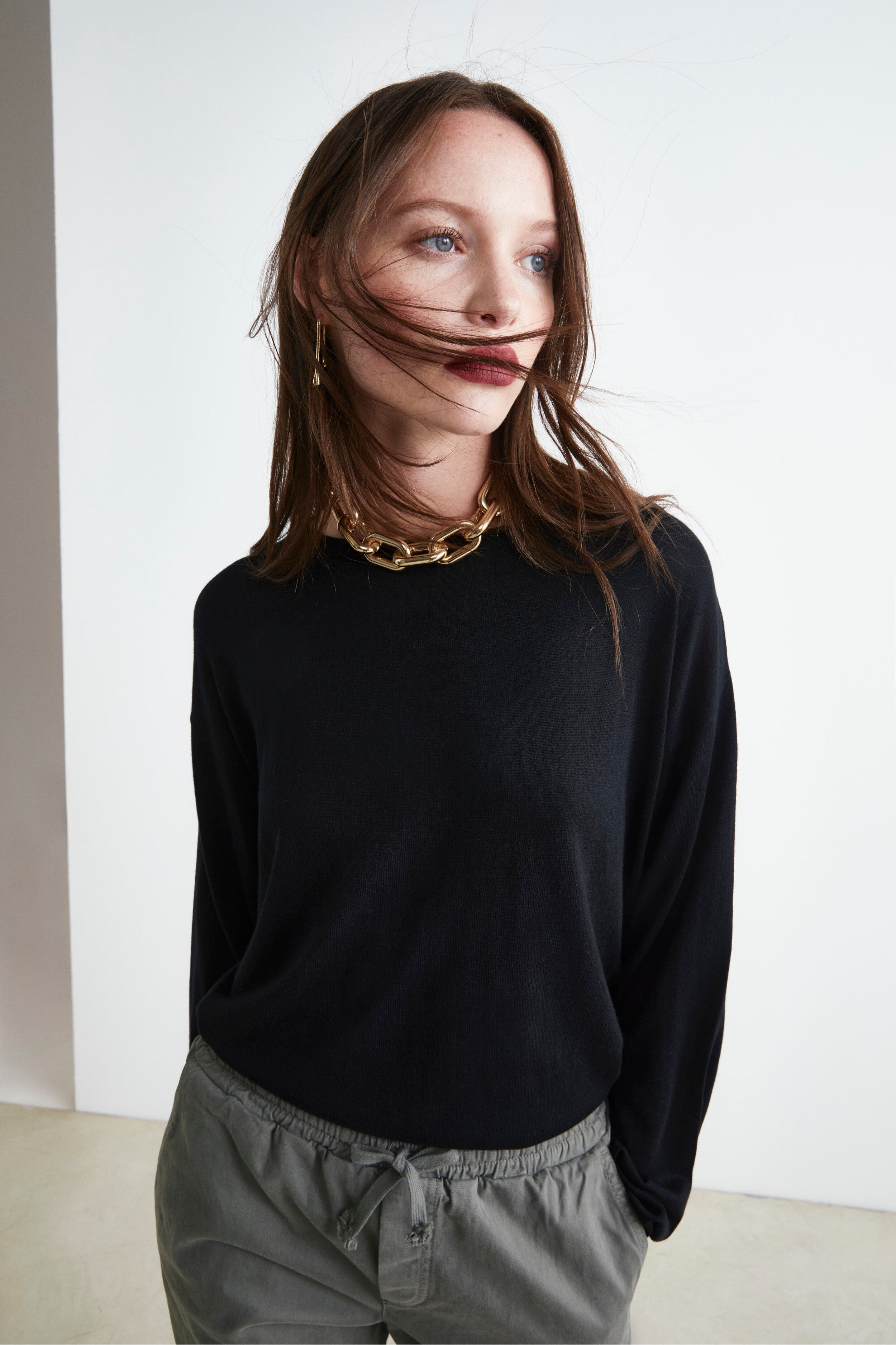 Pullover Extrafine in Seta e Cashmere - NERO