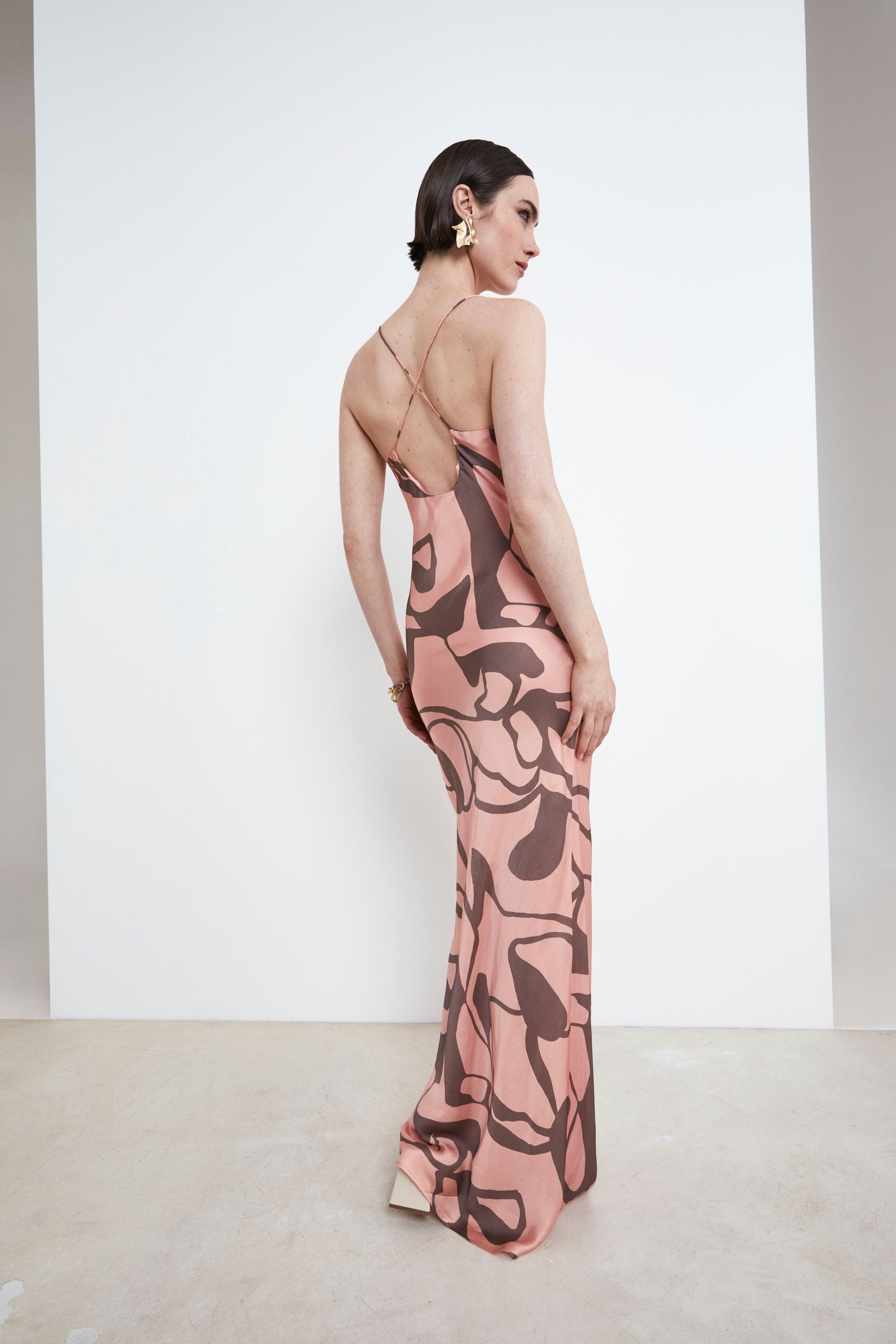 Long Ceremonial Dress - Pink pattern