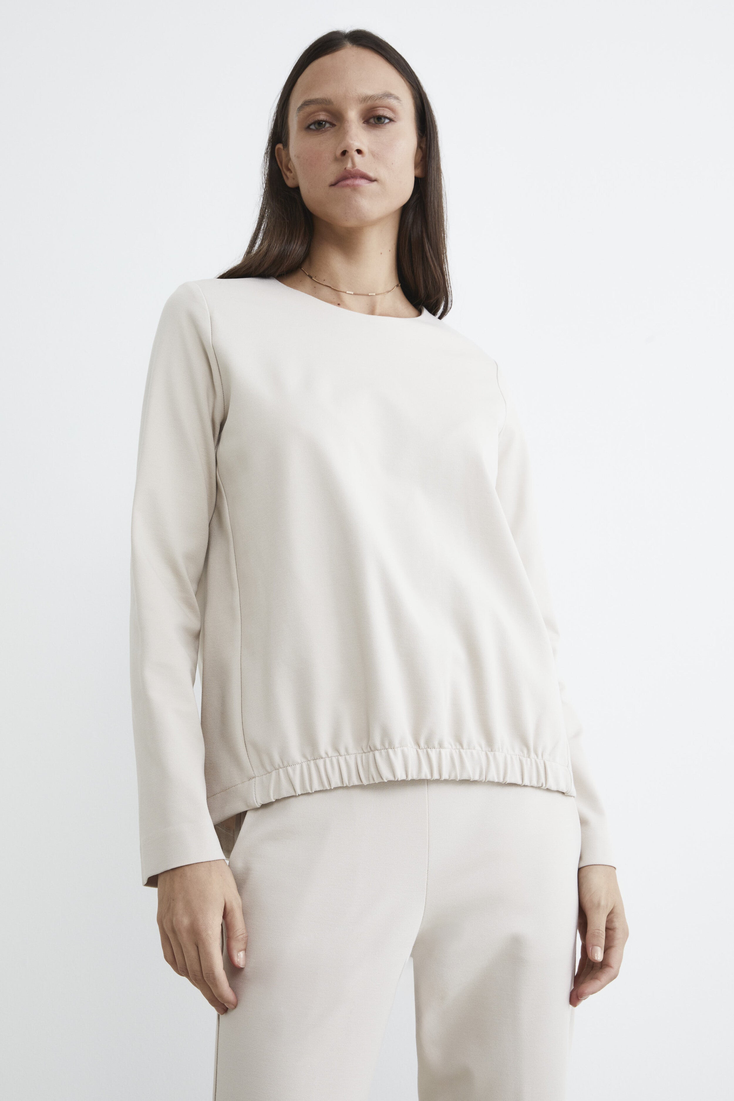 Jumper with elastic at the bottom - Chalk white