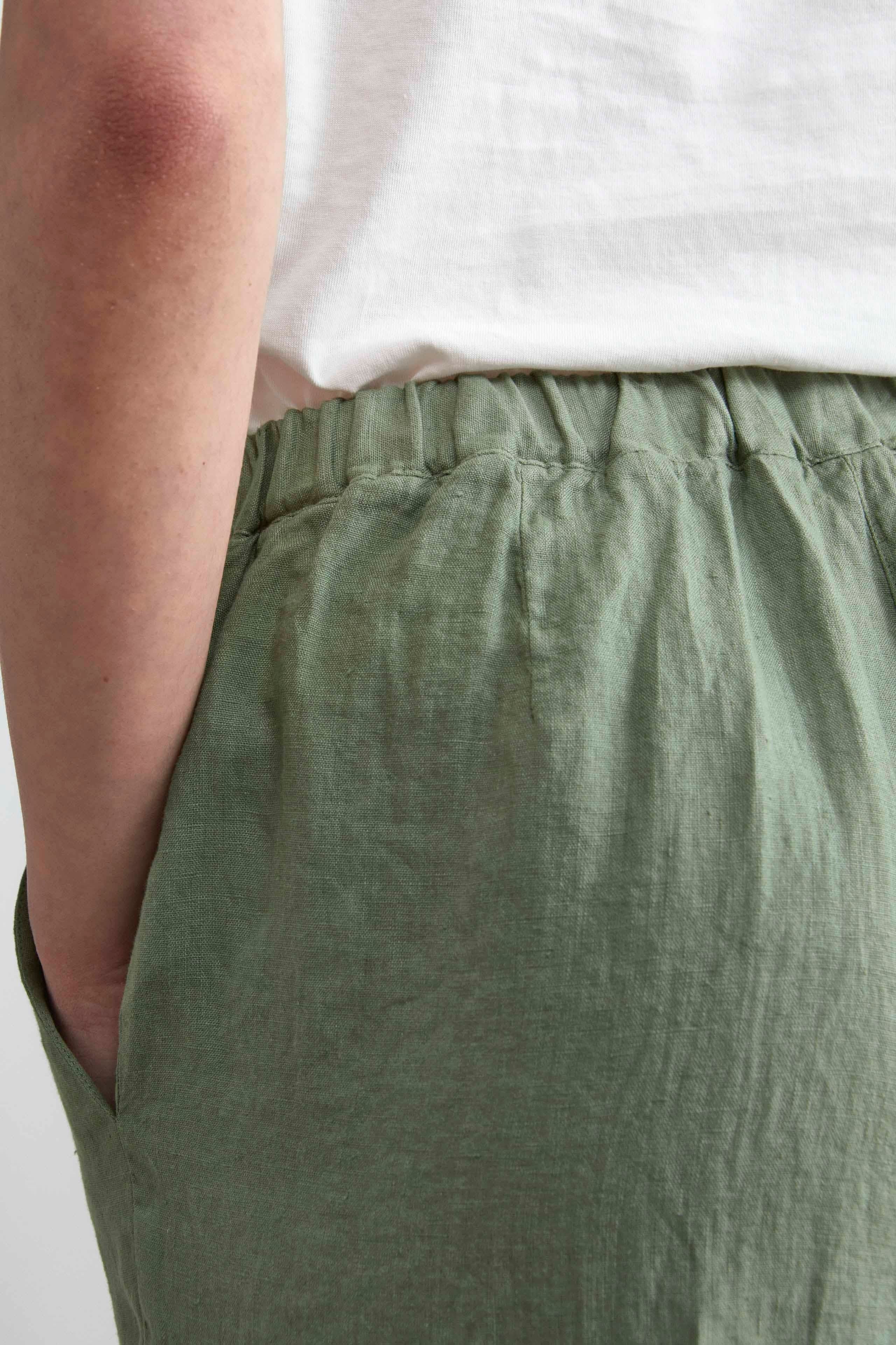 Slim fit linen trousers - Sage green