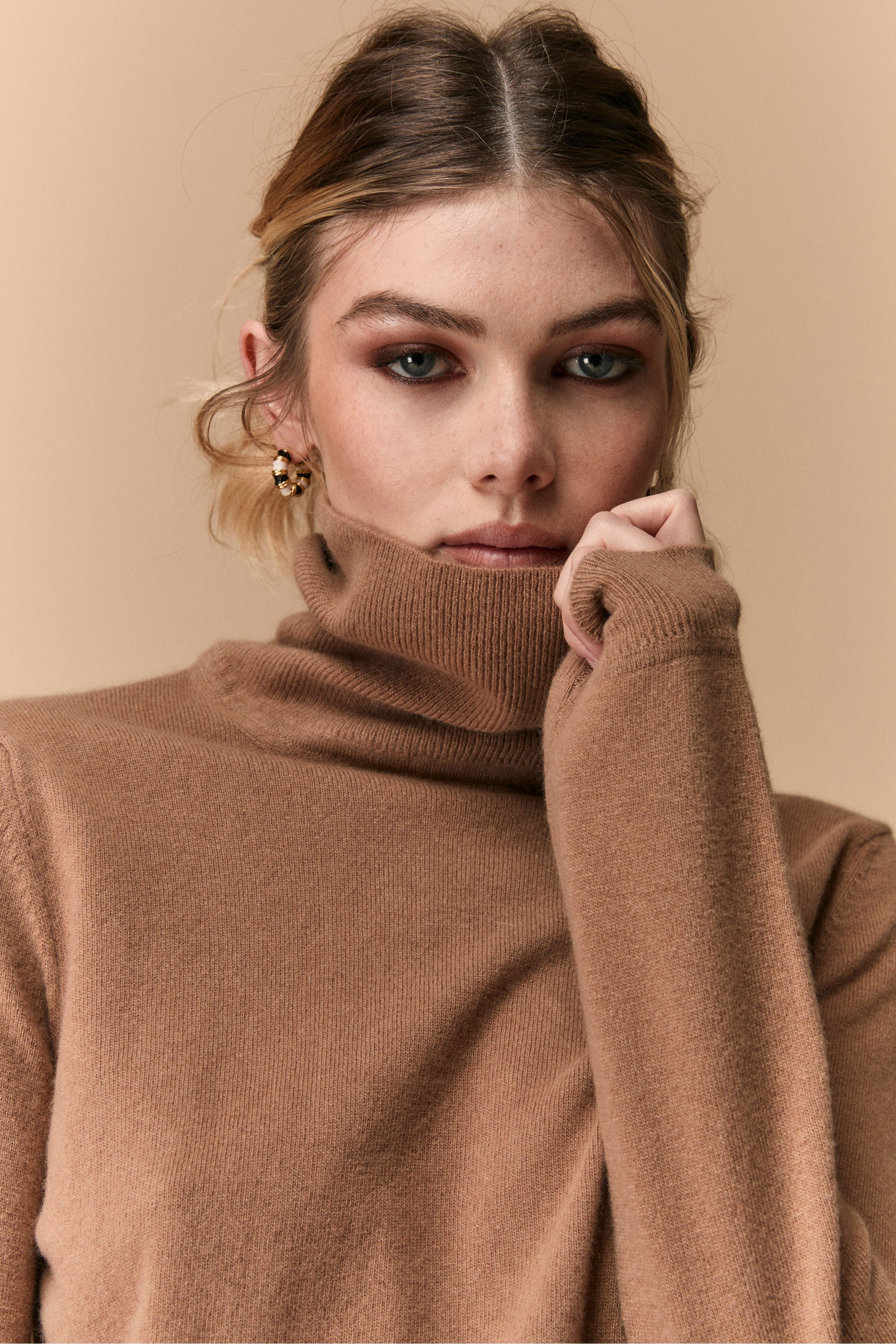 Dolcevita in lana e cashmere - CAMMELLO