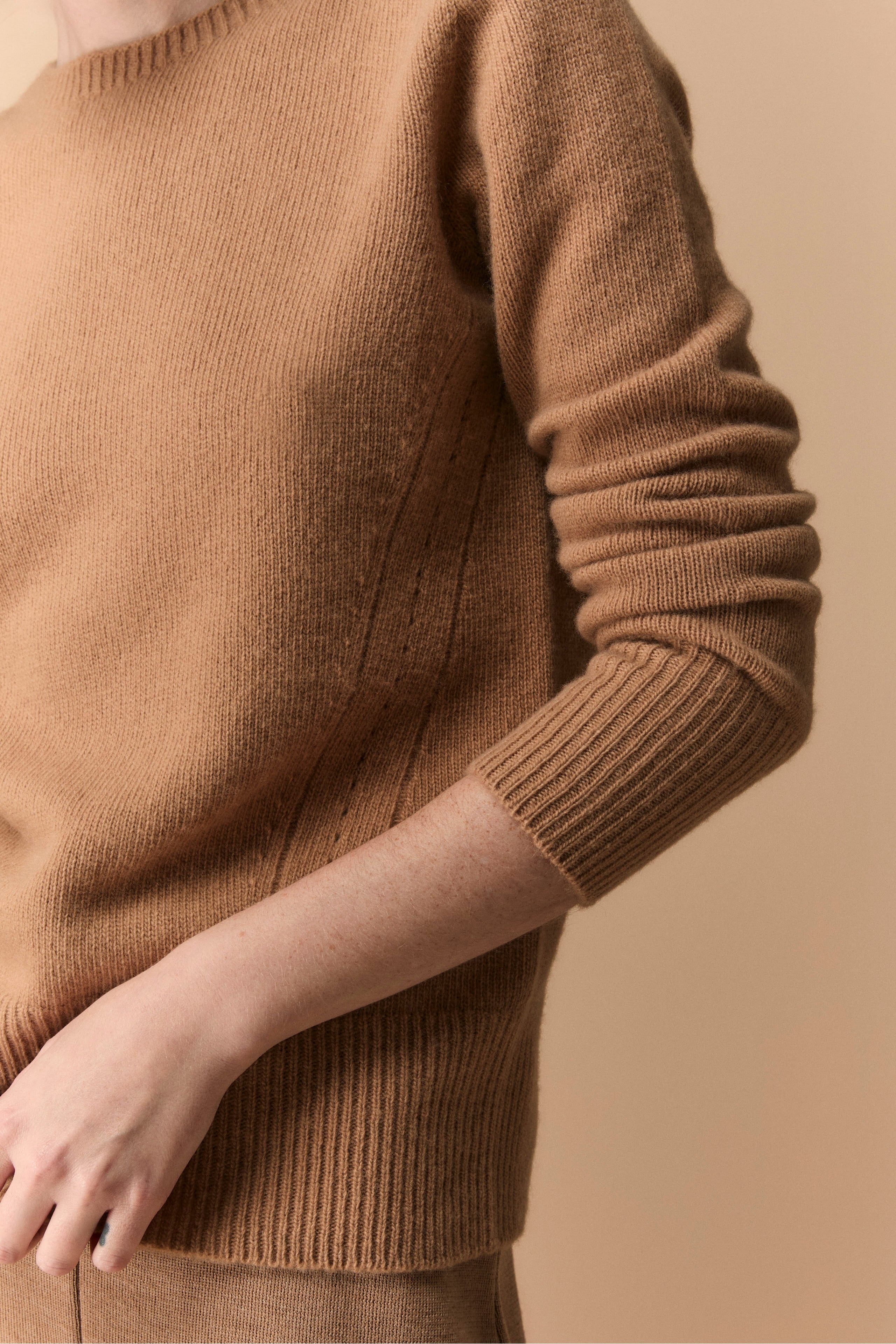 Crew Neck Sweater in Merino Wool - CAMEL