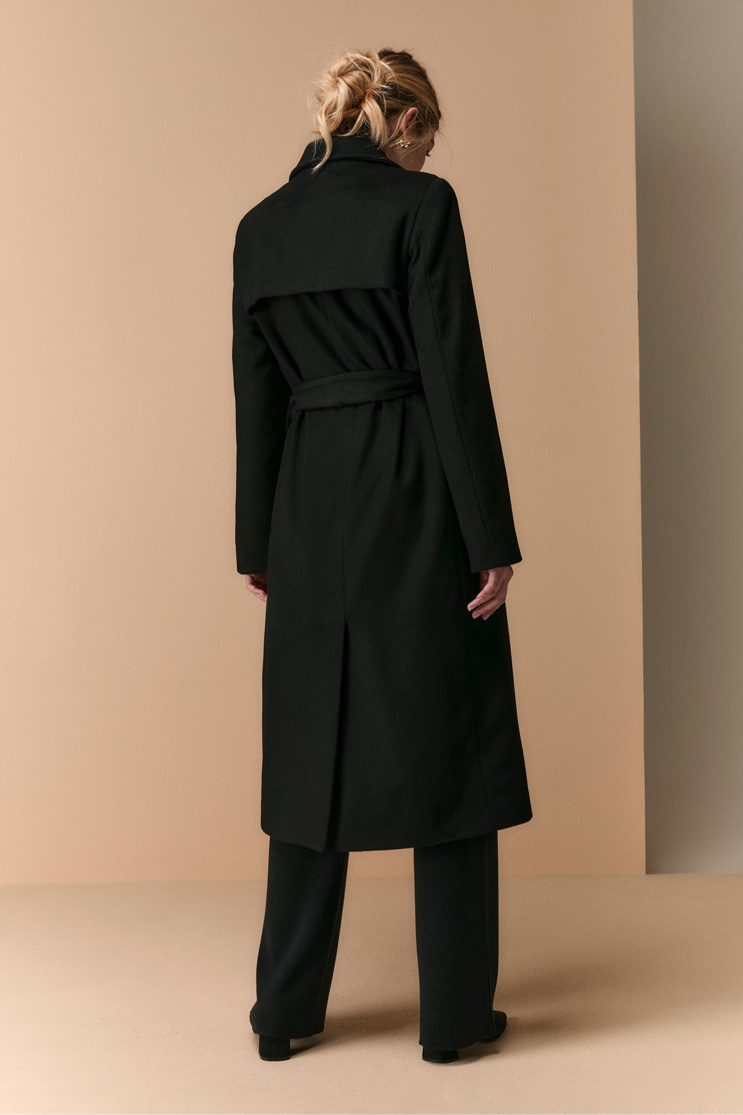 Cappotto con Cintura in Lana e Cashmere - NERO