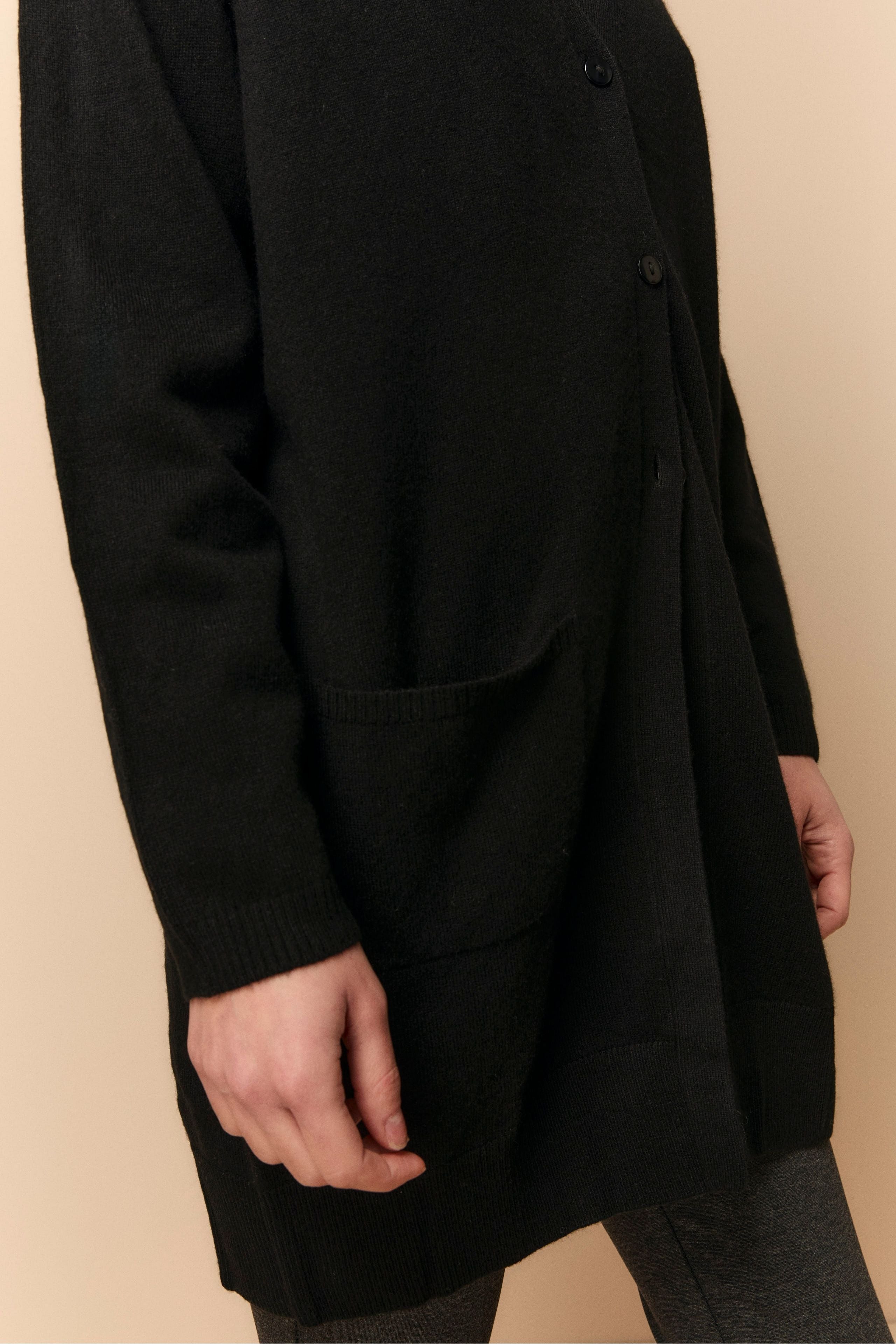 Cardigan Lungo con Tasche in Lana e Cashmere - NERO