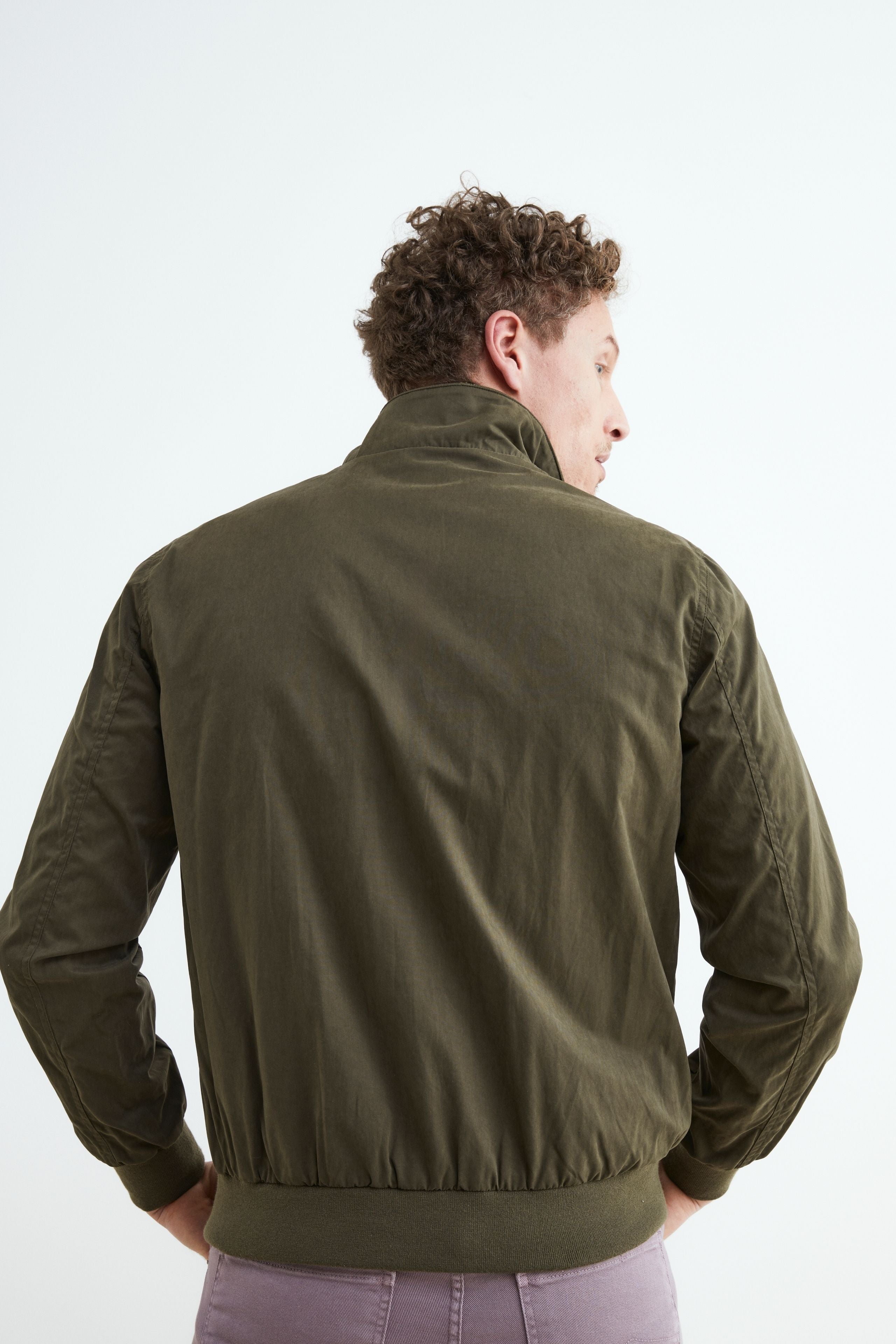 Lightweight hoodless jacket - GREEN