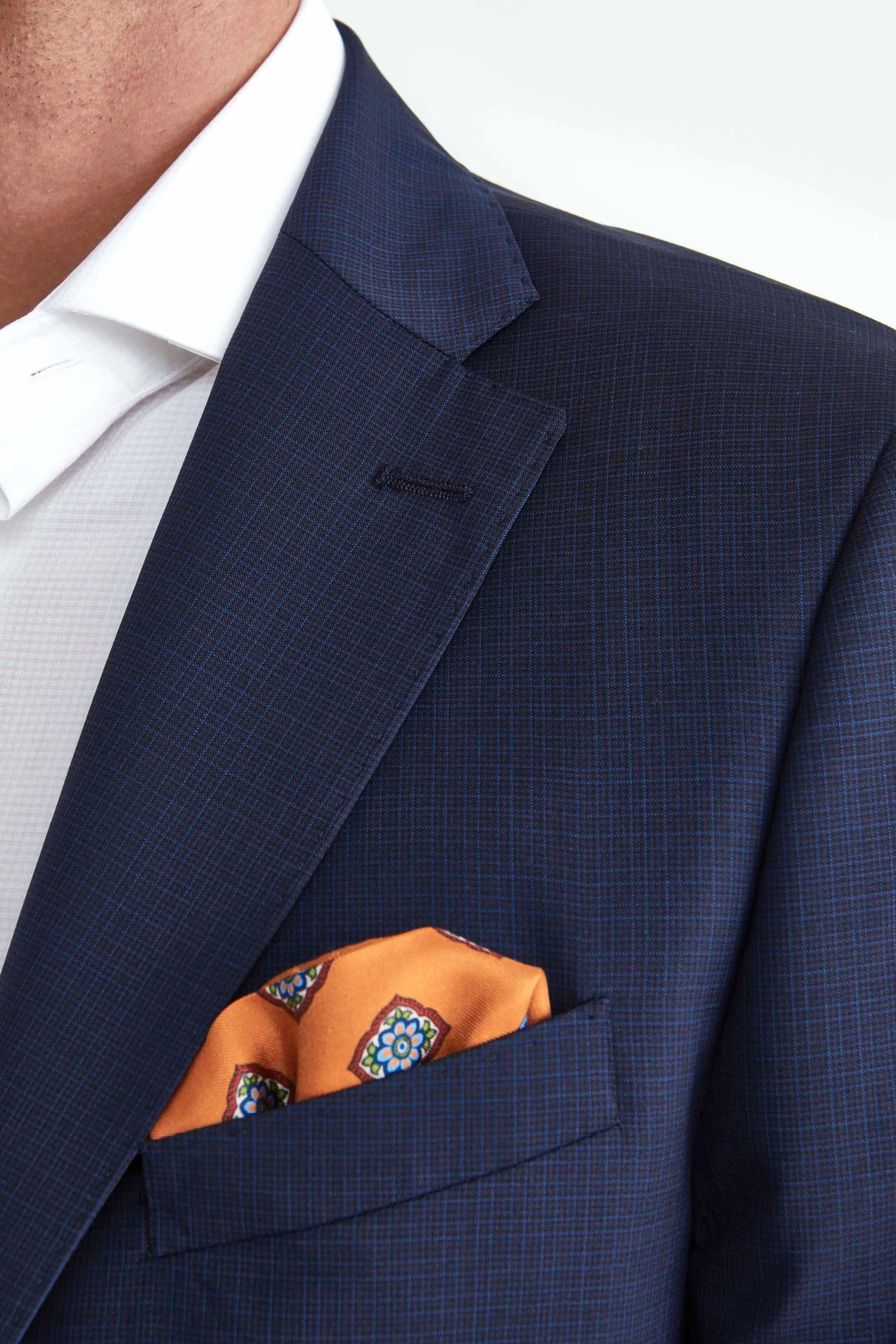 Elegant Blue Check Suit - Blue pattern