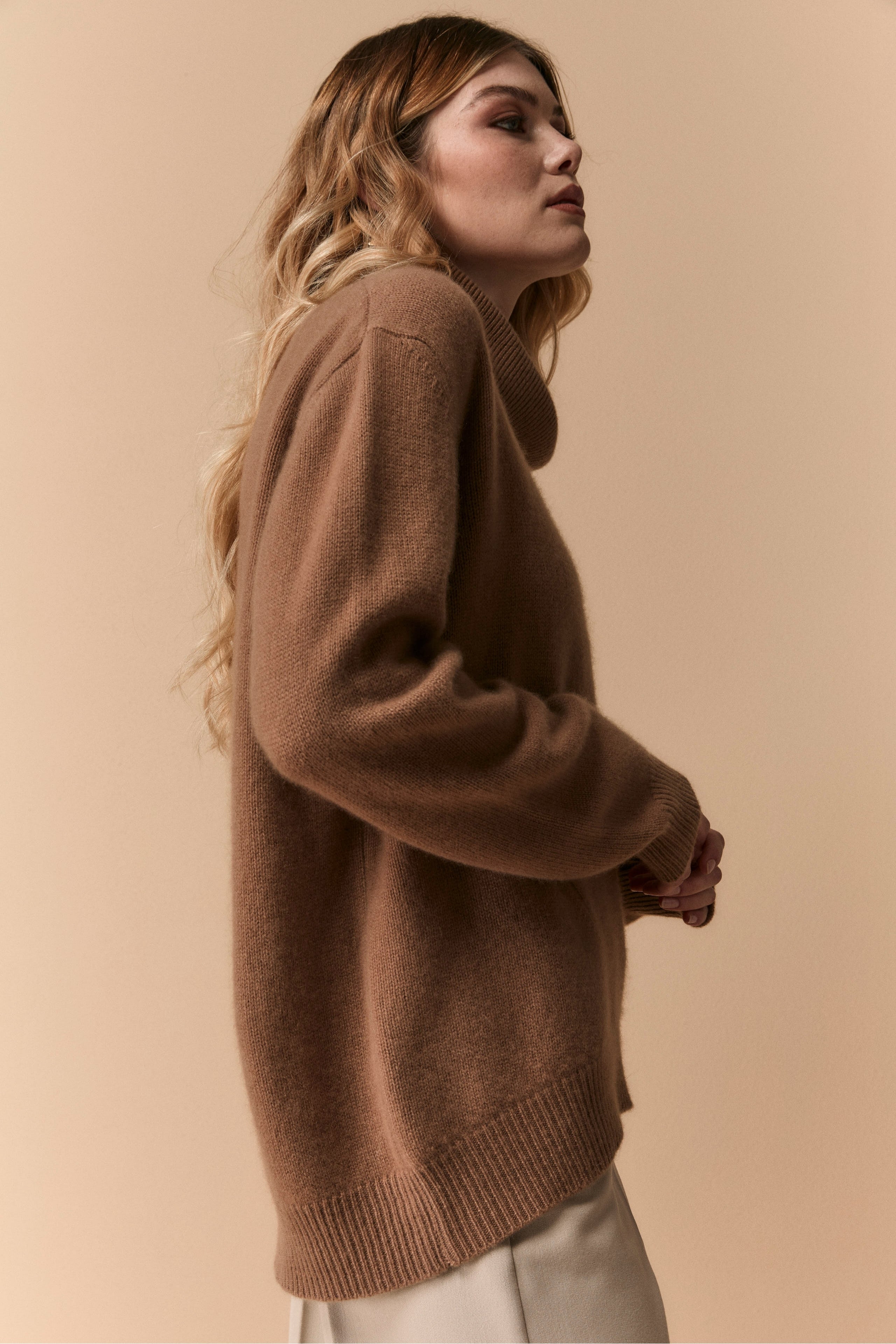 Dolcevita Over in Cashmere - CAMMELLO