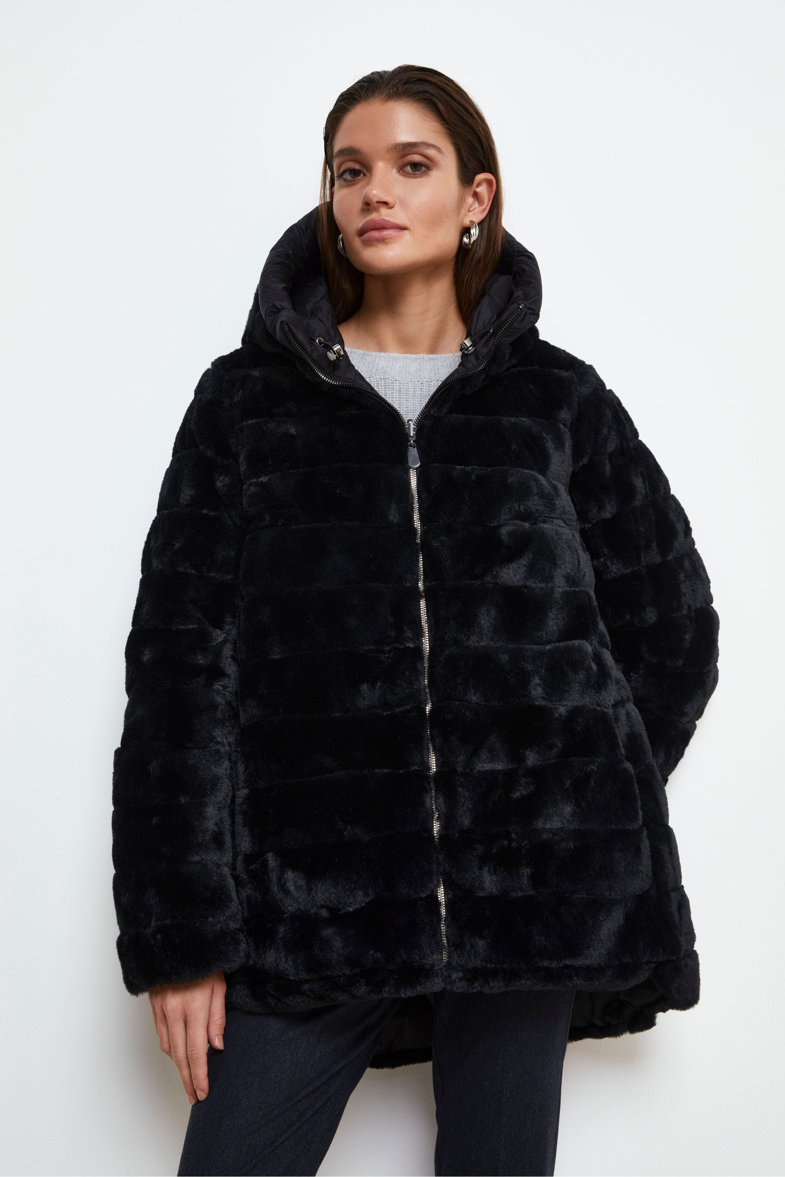 Reversible Down Jacket with Fur - BLACK