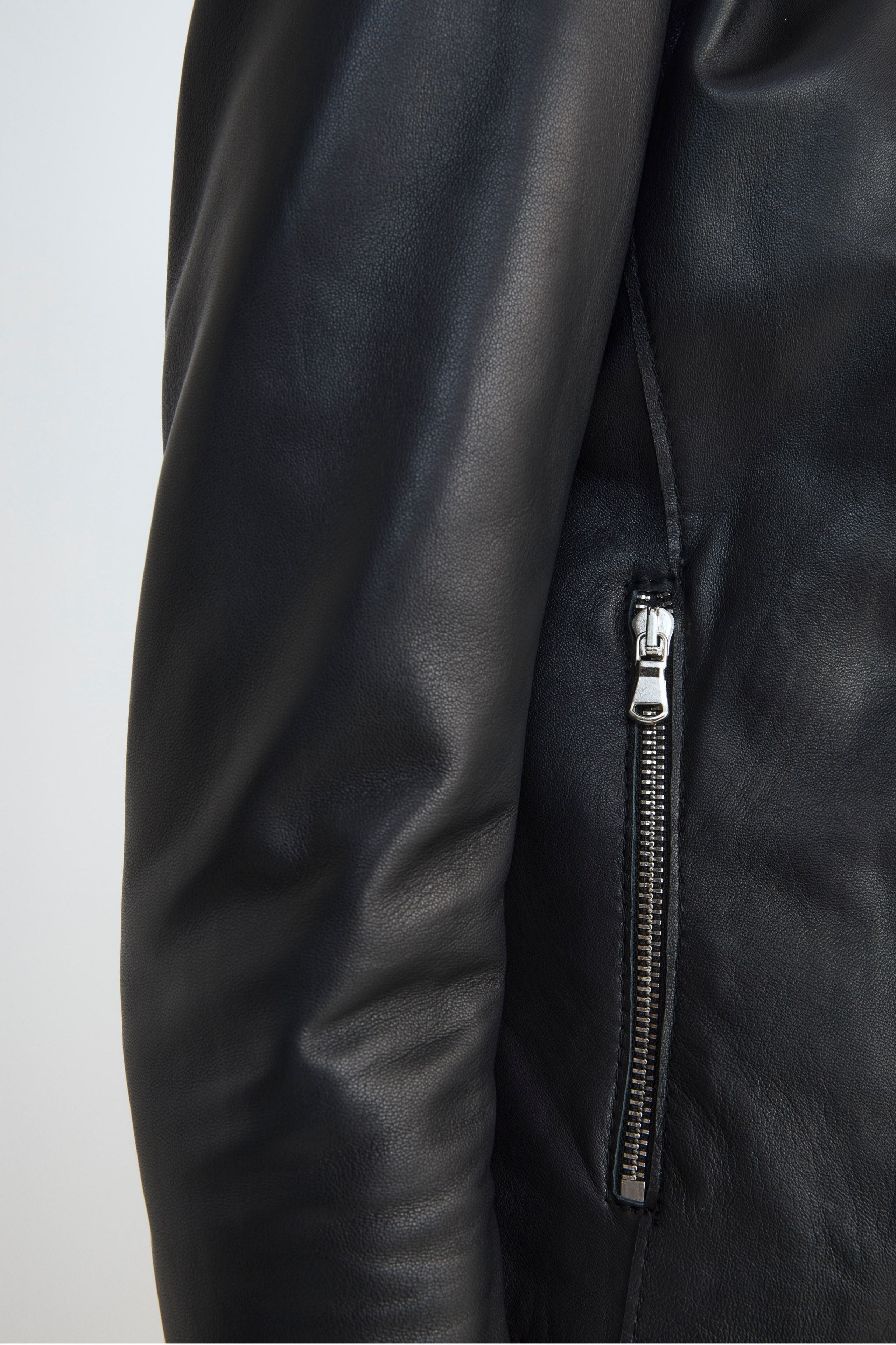 Women’s leather jacket - BLACK
