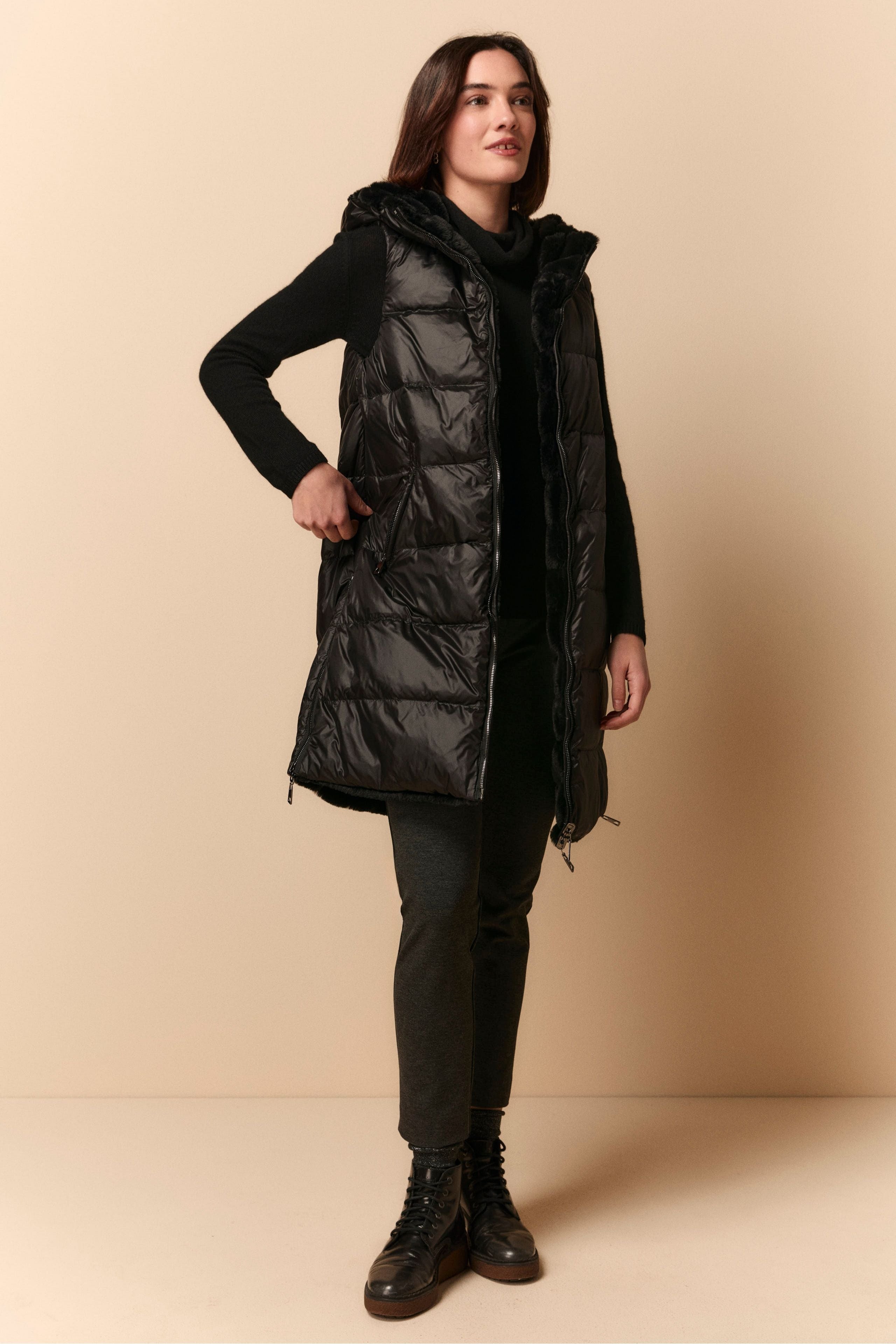 Gilet Reversibile con Pelliccia - NERO