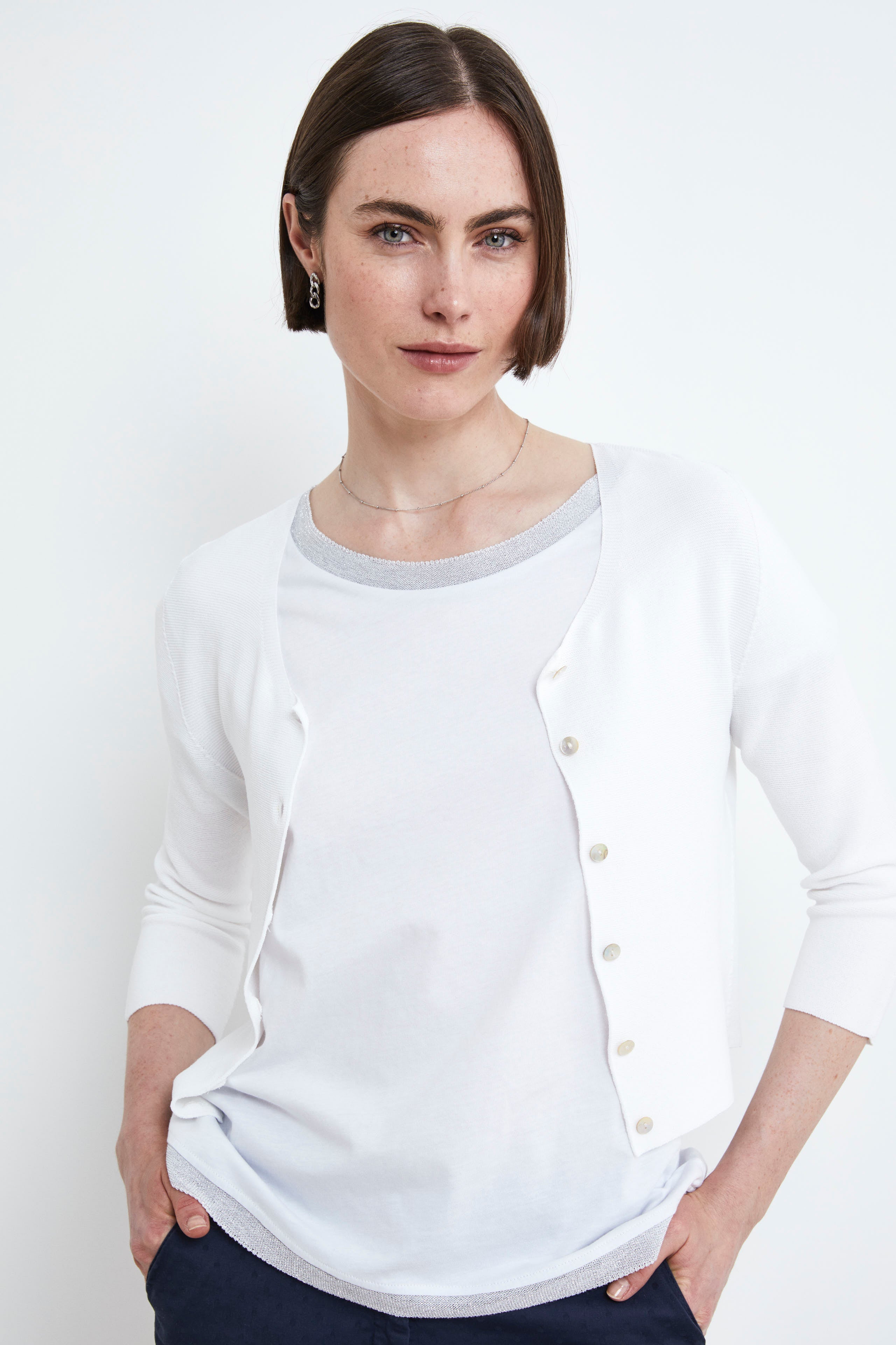 Cropped cardigan with buttons - WHITE