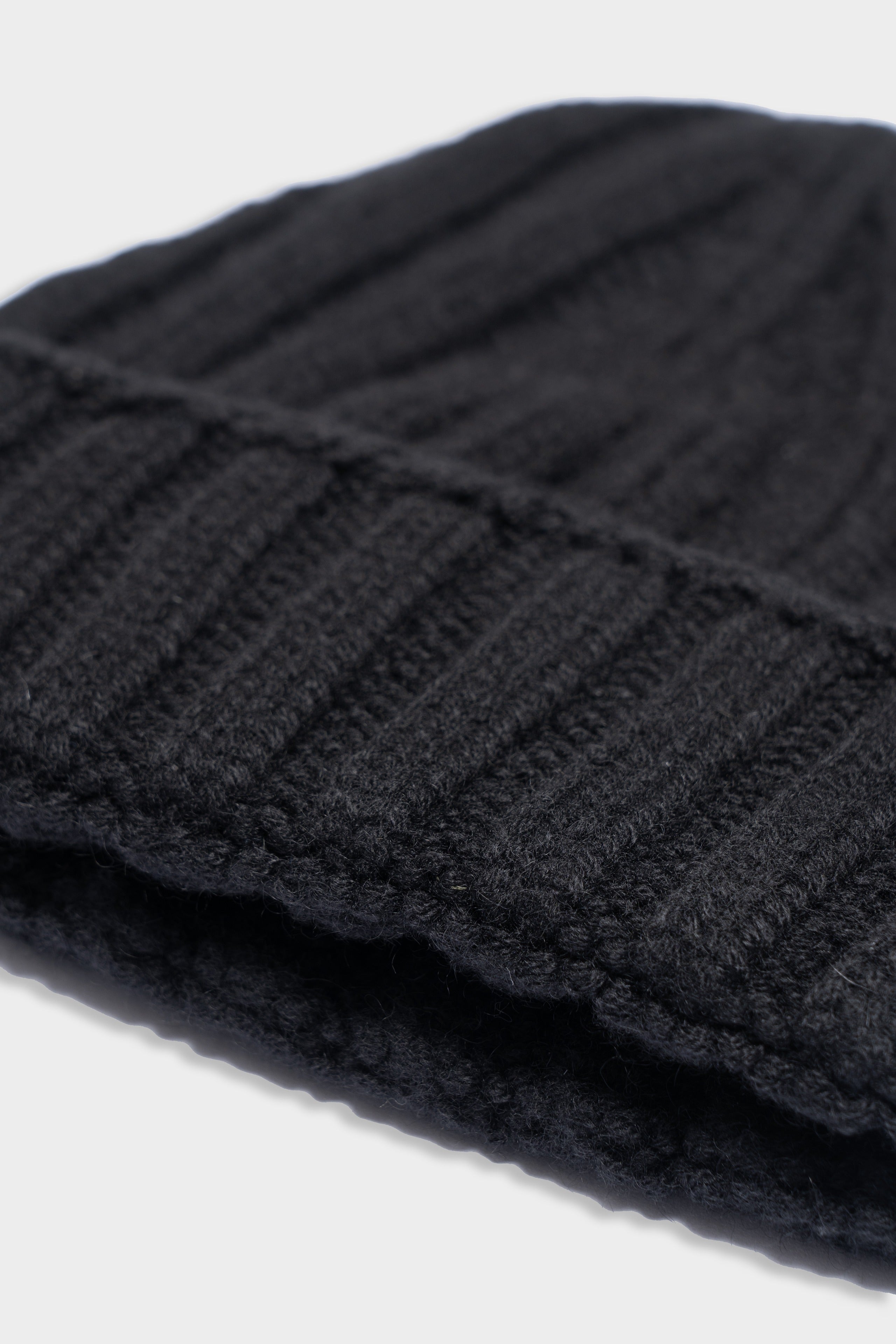 Cashmere beanie - BLACK